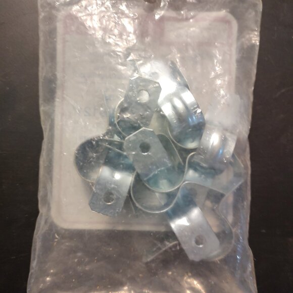 Halex 26121, 1/2in Two Hole Strap, 10-Pack  *NEW* - Picture 2 of 2